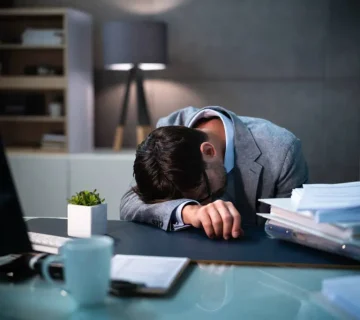 خواب آلودگی و خستگی زیاد در افراد مبتلا به دیابت چقدر رایج است؟ 9 a4ab41a6 b7d6 4c18 980d 22bf13cc29af